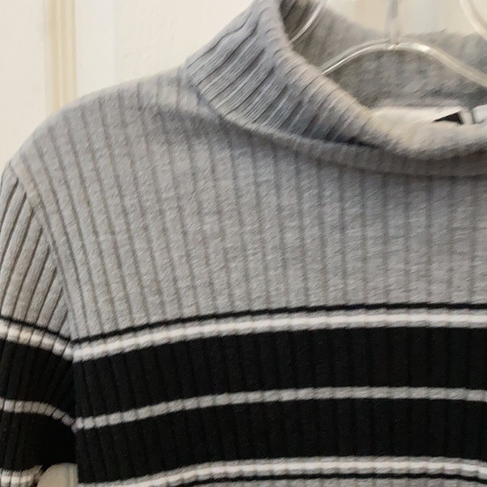 FASHION bug sweater large - Picture 2 of 4